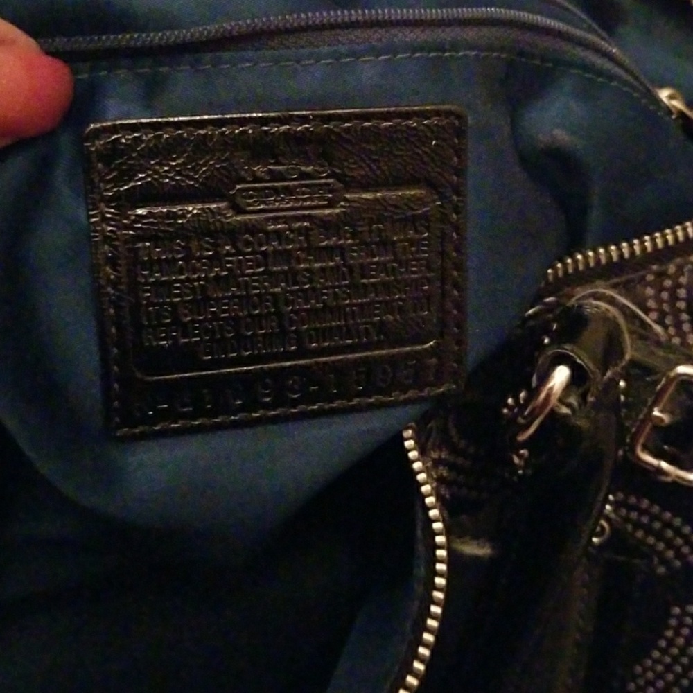 Purse - Picture 2 of 4